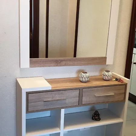Apartamento En Avd Constitucion Boiro